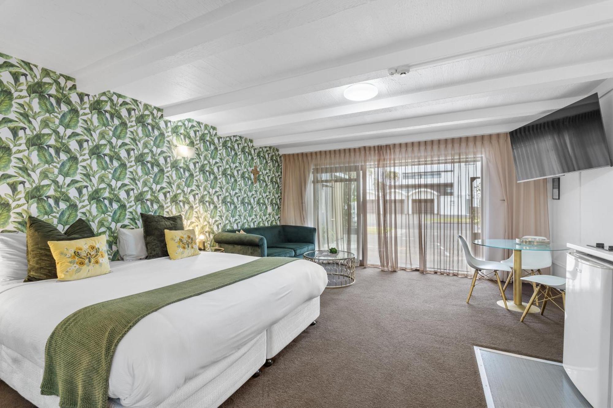 Orewa Beachcomber Exterior photo