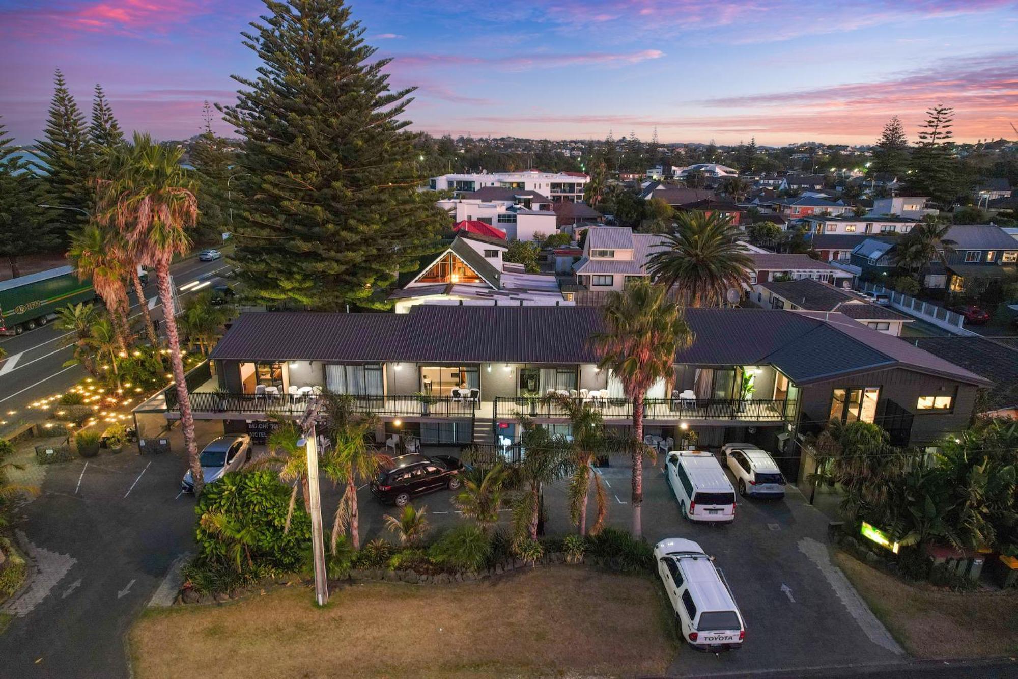 Orewa Beachcomber Exterior photo